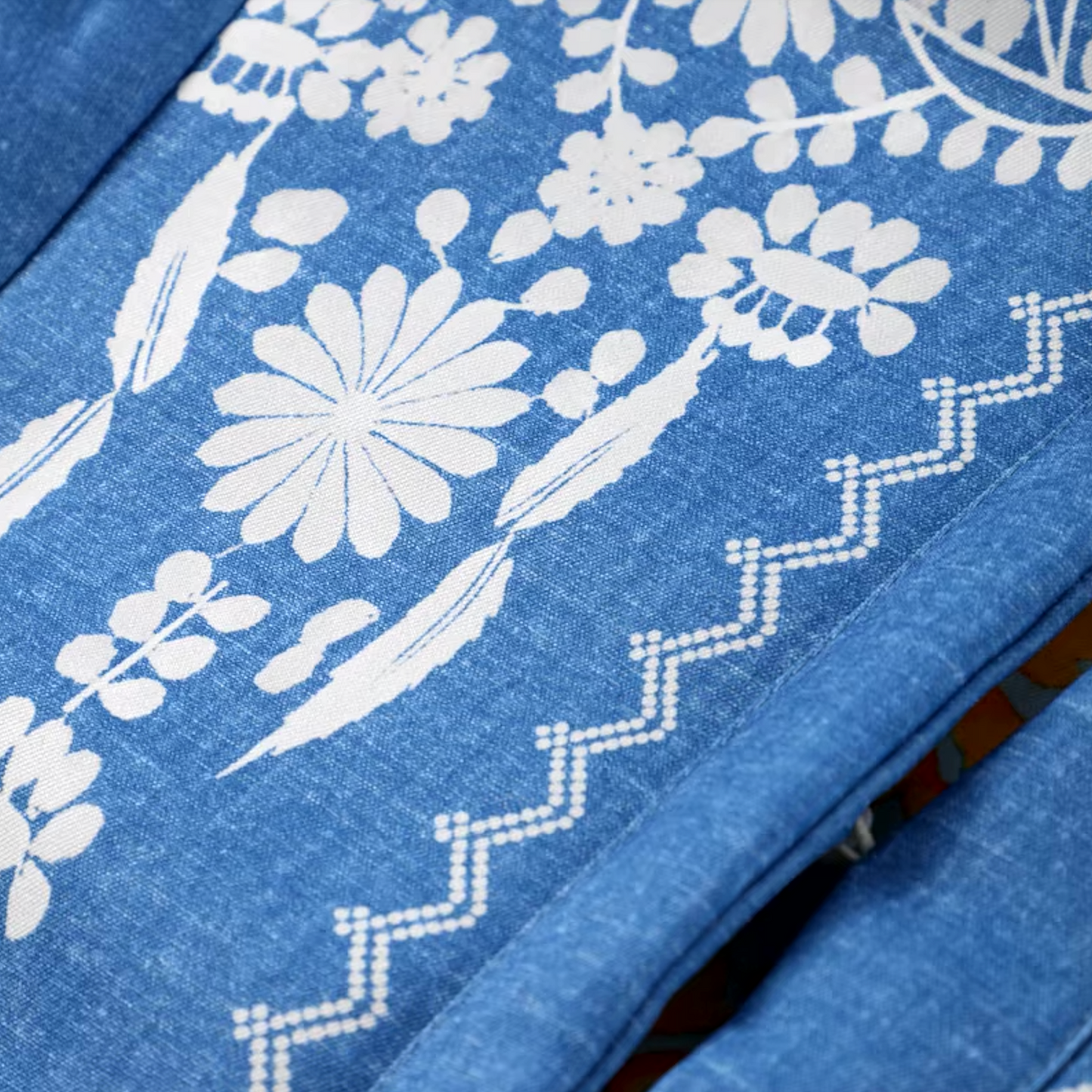WILHELMINA embroidered padded jacket