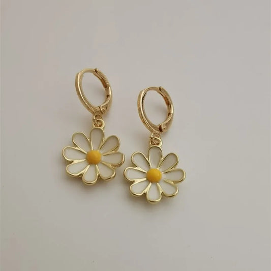 DESIRÉE daisy earrings